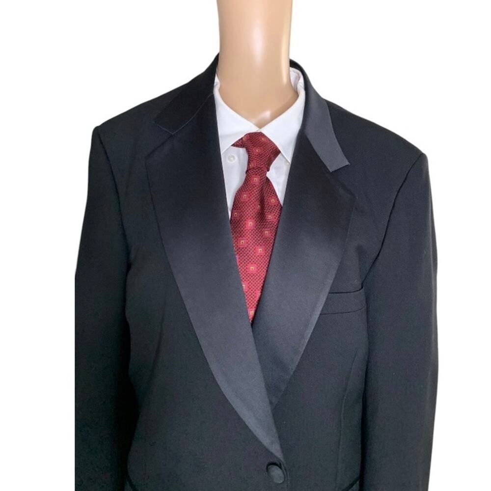 Le Clair Black Tuxedo Men's Size 42L Satin Notch Lapel 1 Button Made in USA